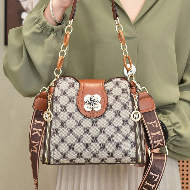 vintage letter printed shoulde - Vintage Fashion Women review and price
