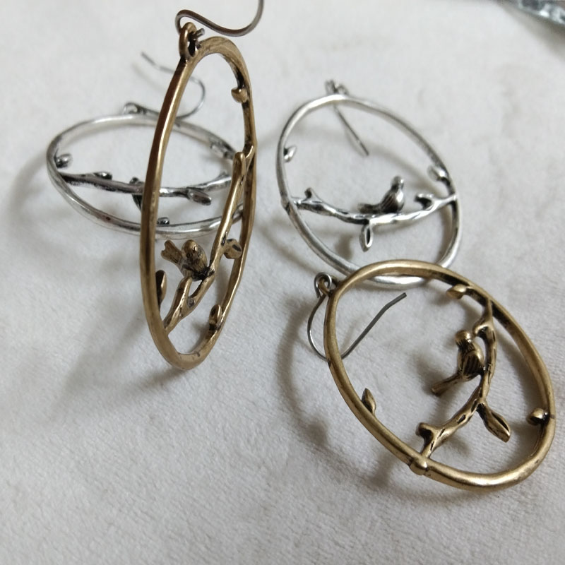 Antique-look Gold & Silver Vin - Vintage Fashion Look review and price