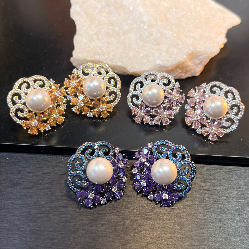 Vintage Hollow Flower Stud Ear - Vintage Fashion Center review and price