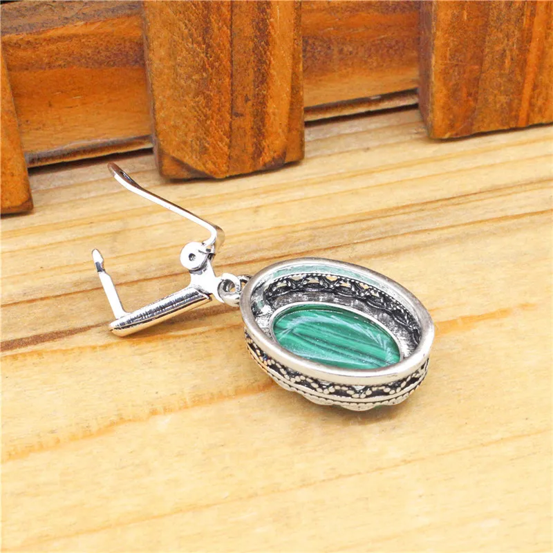 Flower Oval Malachite Dangle E - Vintage Fashion Look review and price